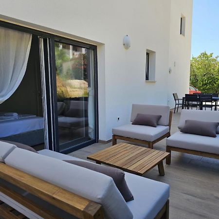 Harmony Suites Bol Exterior photo